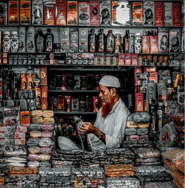 Street Shopping in Mumbai – Chor Bazaar